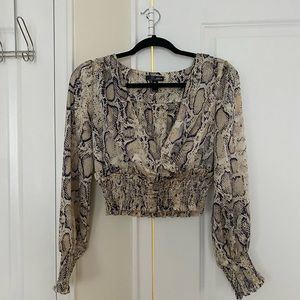 Aqua snake print surpluses crop top NWOT
